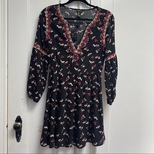Forever 21, Floral Printed Black Dress, size M